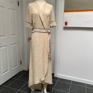 GANNI floral-print crepe signature maxi wrap dress (US 10, DK40)